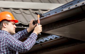 gutter repair Easthouses, Midlothian